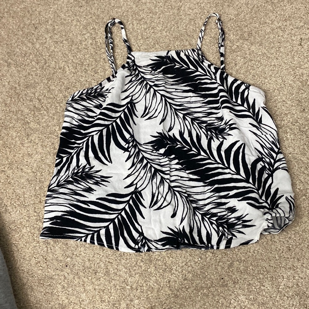 Pacsun kendal and kylie tank top